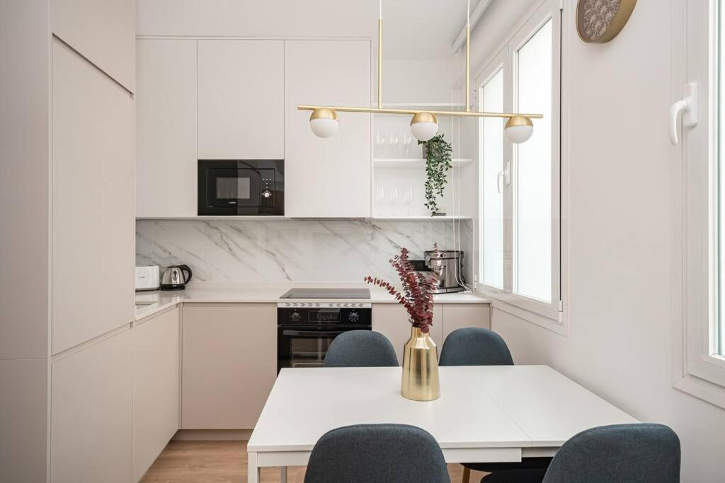 Lalatina I Calle Costanilla San Pedro 1Br 1Bh Мадрид Екстериор снимка